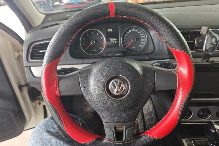 Used Volkswagen Gran Lavida 2014 1.4TSI Automatic 30th Anniversary Edition