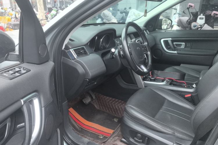 Used Land Rover Discovery Sport 2018 240 PS HSE Version Driver Seat