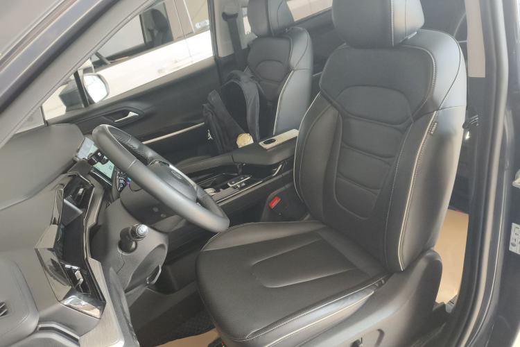 Used Hyundai Custo 2021 270TGDi Prestige LUX Left Front Seat