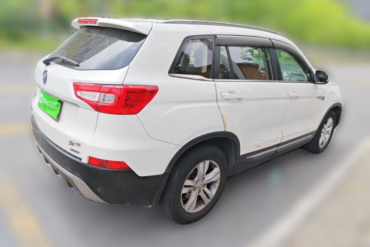 Used CHANGAN CS75 2014 2.0L Manual Luxury Version China IV Standard

