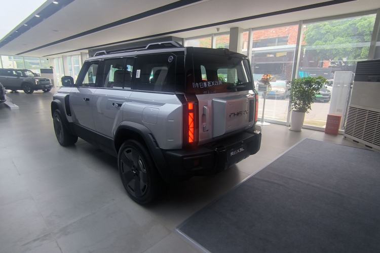 Used Chery Fulwin X3L 2025 Model 205 All-Wheel Drive High-Energy Edition Exterior 2