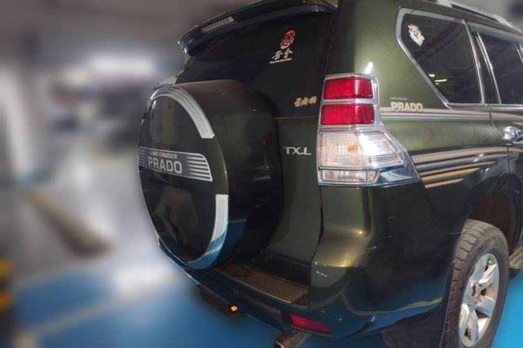 Used Toyota Prado 2013 2.7L Automatic Low-Power Version Middle East Edition