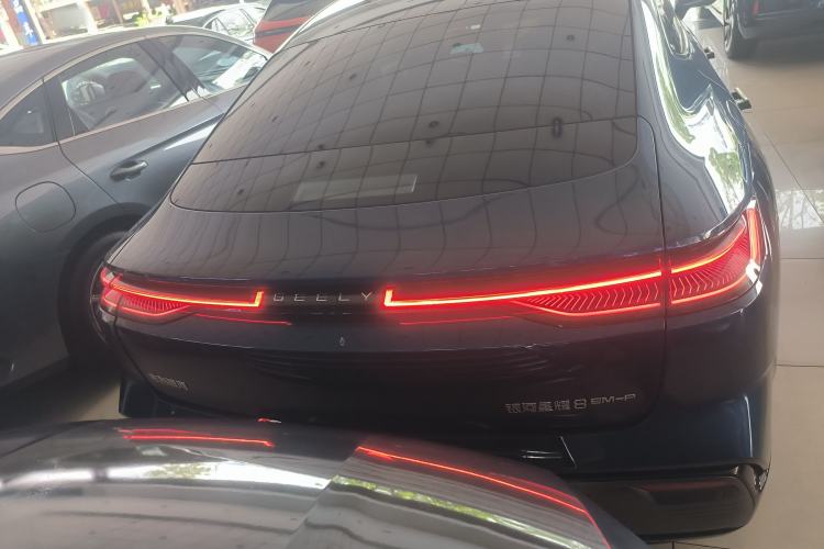 Used Geely Galaxy 8 2025 130km EM-P Starship Edition Rear