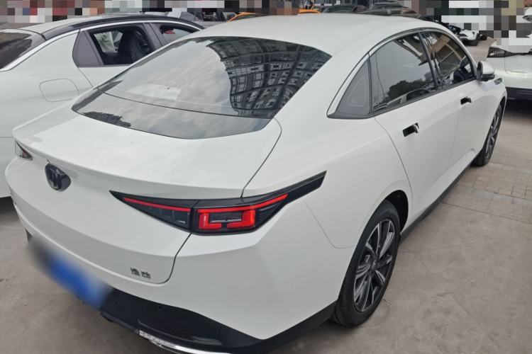 Used CHANGAN Eado 2024 1.5T GDI Automatic Prestige Edition
