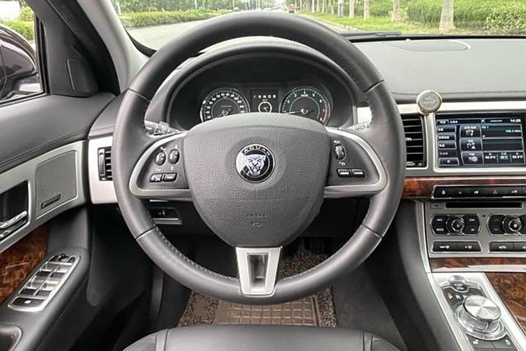 Used Jaguar XF 2014 XF 2.0T Luxury Edition