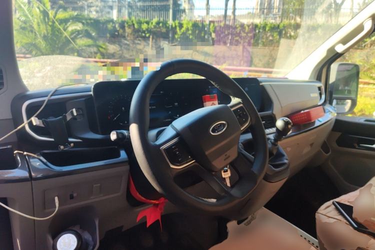 Used Ford Transit T8 2024 T8 2.3T Diesel Manual Short Wheelbase Mid-Roof 6-Seater Multi-Function Version 3/3