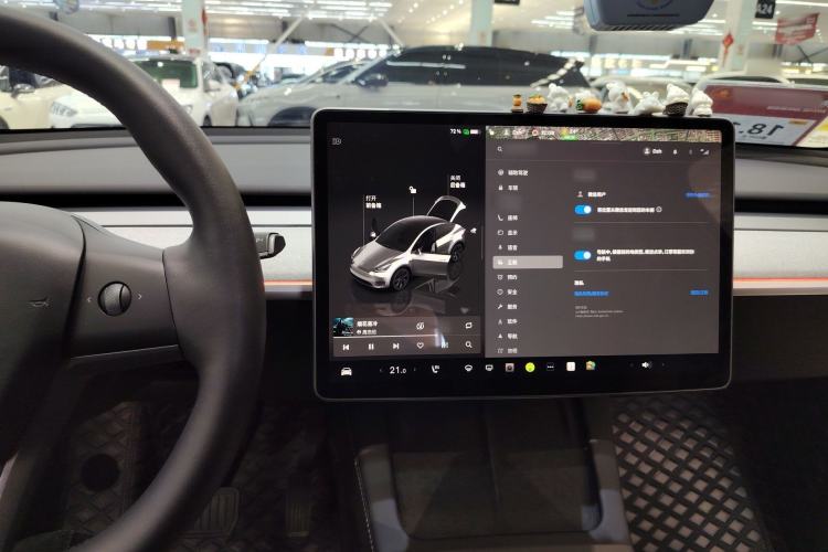 Used Tesla Model Y 2024 Rear-Wheel-Drive Version Center Console