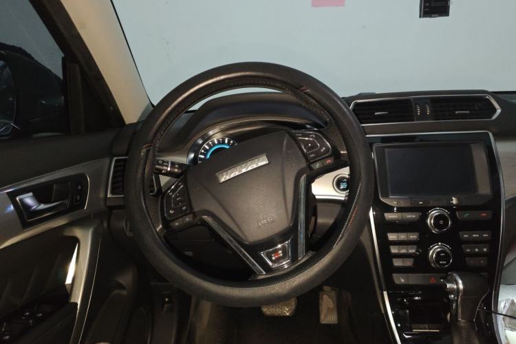 Used Haval H2 2015 1.5T Automatic Two-Wheel Drive Prestige Edition