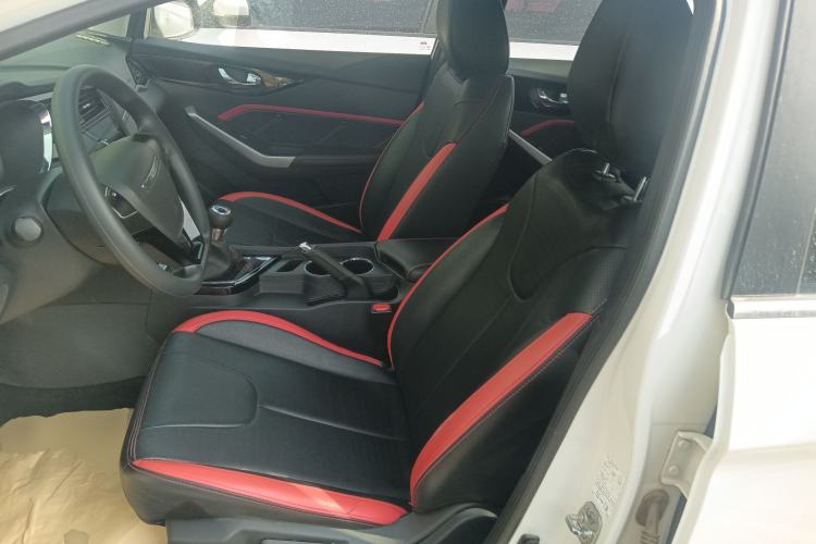 Used Venucia D60 2020 1.6L Entry Manual Comfort Edition
