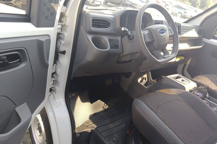 Used Karry Jiangtun E5 2024 268 km Range Open-Window 6-Seater Version
