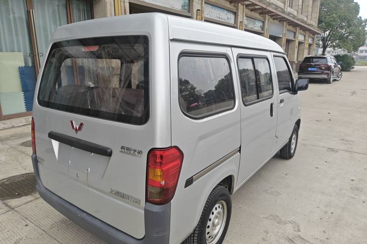 Used Wuling Zhiguang 2020 1.2L Practical Model China VI LSI
