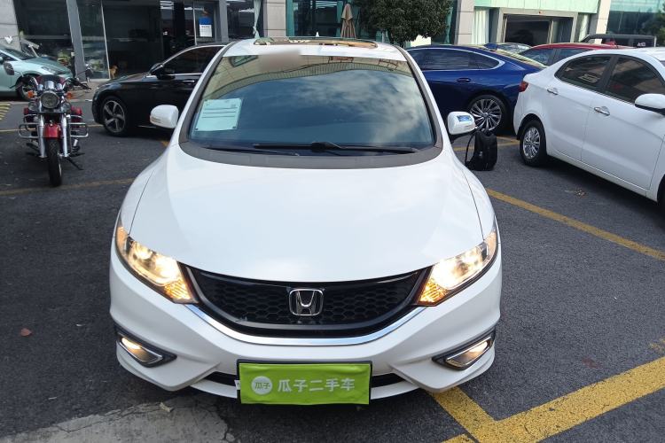 Used Honda Jade 2016 1.8L Automatic Comfort Elite Version 5 Seats
