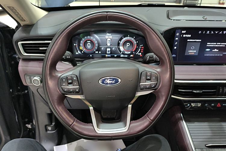 Used Ford Explorer 2023 EcoBoost 285 Four-Wheel Drive Titanium Edition 7-Seater
