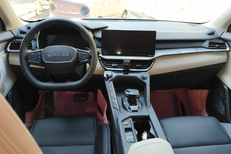 Used Lynk & Co 06 2023 Remix 1.5T Shero