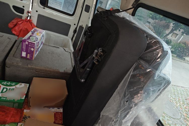 Used SAIC MAXUS Xintu V80  Left Rear Seat