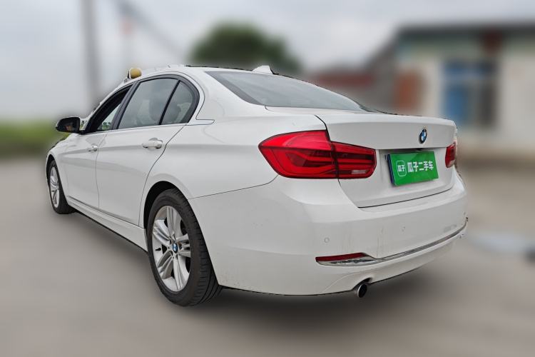 Used BMW 3 Series 2016 320Li Fashion Model Rear Left 45 Deg