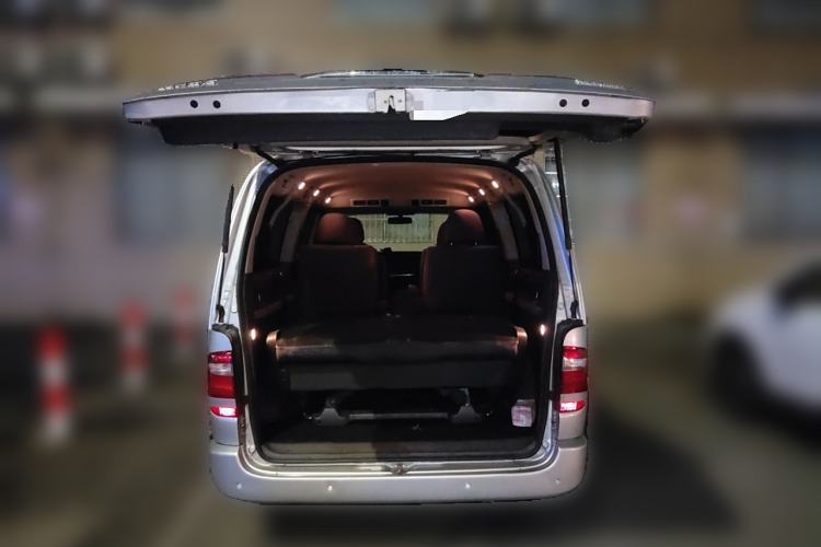 Used Jinbei Hiace King 2021 2.0L Business King Series Enjoyment Version Standard Top 9-Seater 1TZS