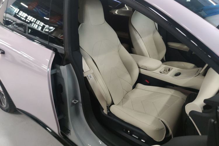 Used Nio ET5 2025 75 kWh
