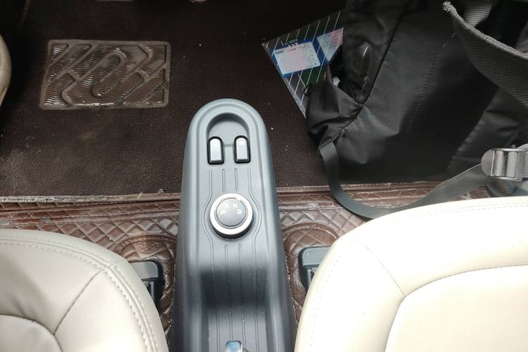 Used Wuling Hongguang MINIEV 2022 Macaron Premium Model – Lithium Iron Phosphate