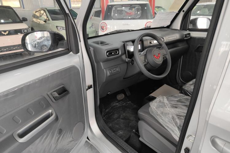 Used Wuling Zhiguang New Energy 2025 Comfort Model
