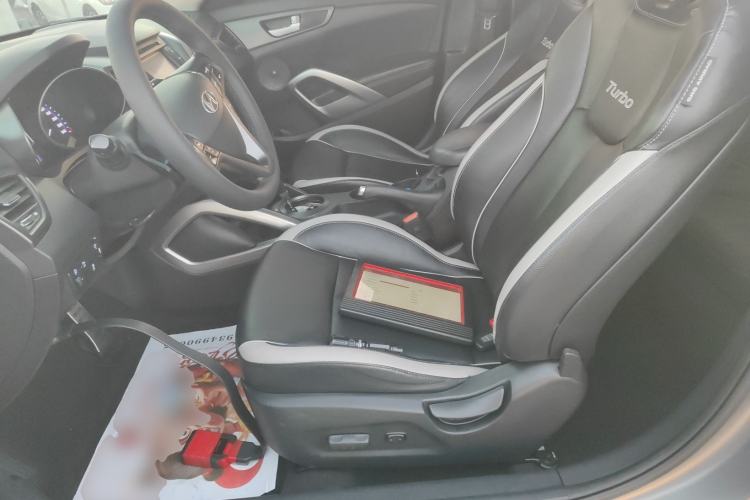 Used Hyundai Veloster 2012 1.6T Automatic Luxury Edition