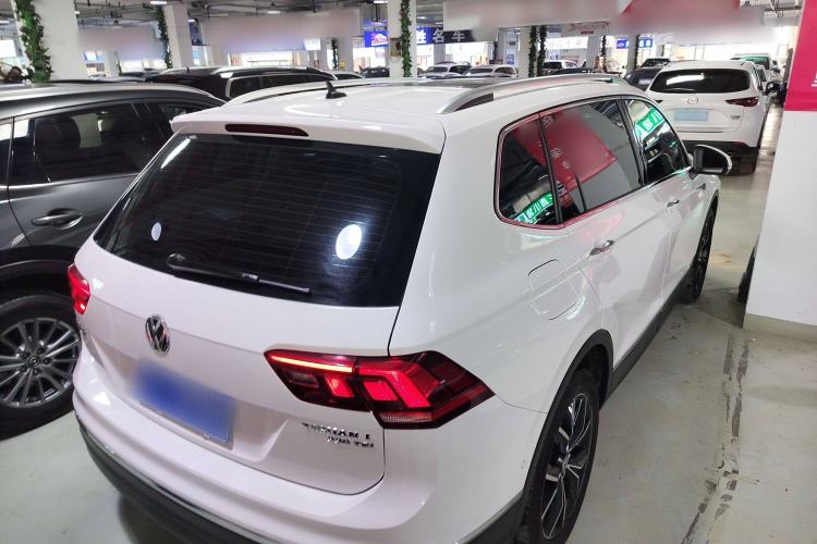 Used Volkswagen Tiguan L 2019 Revised 330TSI Automatic Two-Wheel Drive Smart & Luxury Edition China VI Standard
