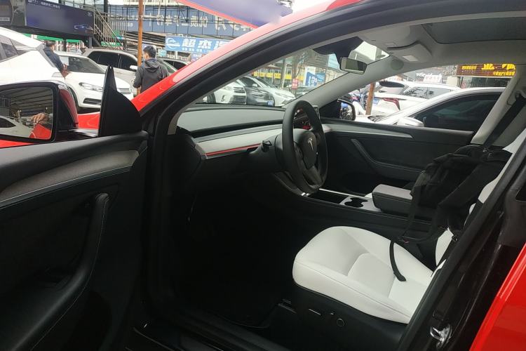 Used Tesla Model Y 2024 Rear-Wheel-Drive Version