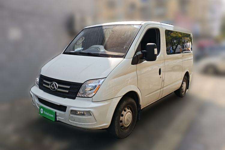 Used SAIC MAXUS Xintu V80 2023 2.0T AMT Classic Aoyuntong Short Wheelbase Ultra-Low Roof 5/6-Seater