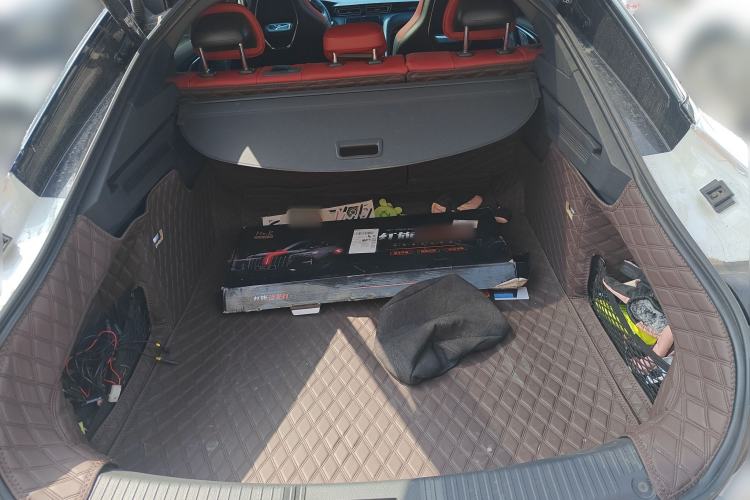 Used Hongqi H6 2024 2.0T ZhiShang Version
