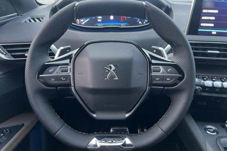 Used Peugeot 5008 2017 380THP 7-Seater Luxury GT Edition Steering Wheel