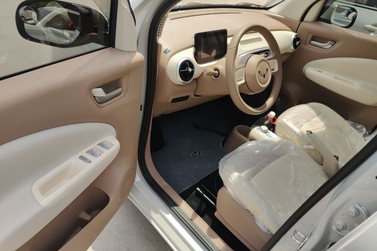 Used Wuling Hongguang MINIEV 2025 Four-Door Version Advanced Edition