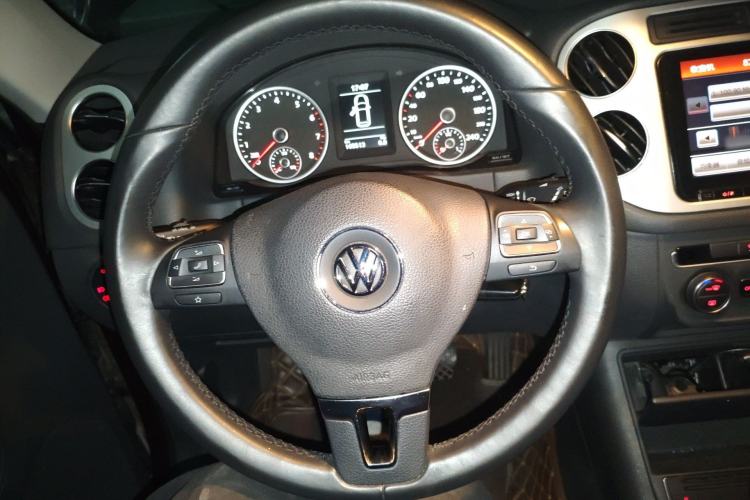 Used Volkswagen Tiguan 2016 300TSI Automatic Two-Wheel Drive Comfort Edition Steering Wheel
