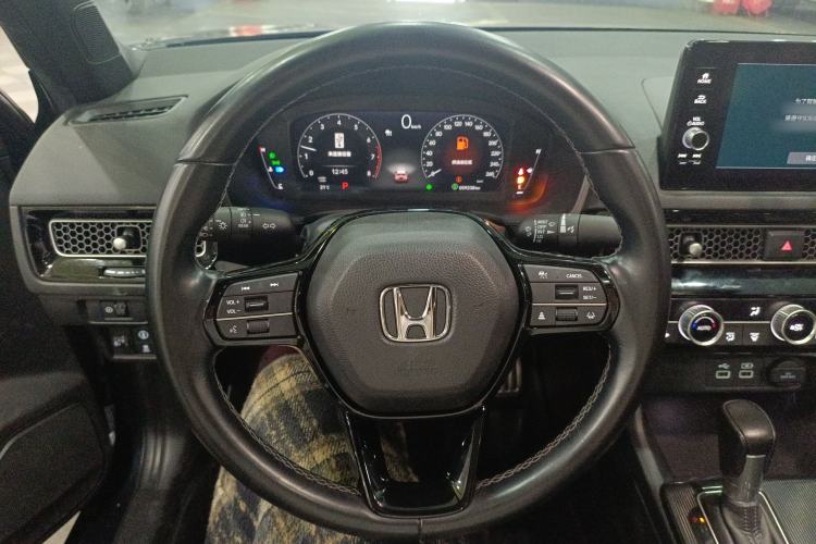 Used Honda Civic 2022 240TURBO CVT Dynamic Edition Steering Wheel