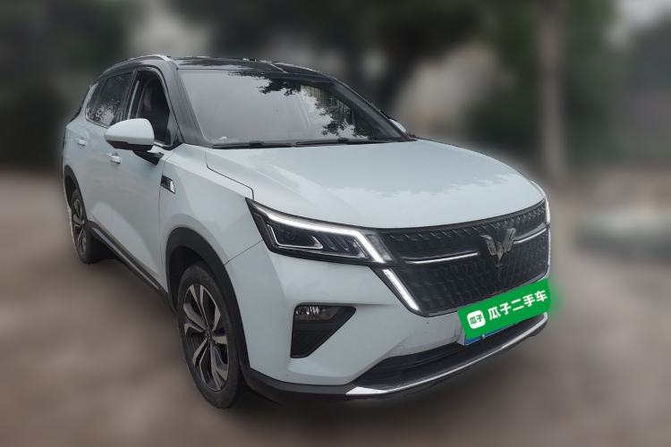 Used Wuling Asta 2022 2.0L DHT Electric-Speed Version