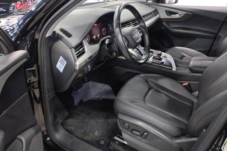 Used Audi Q7 2016 3.0 TFSI parallel import
