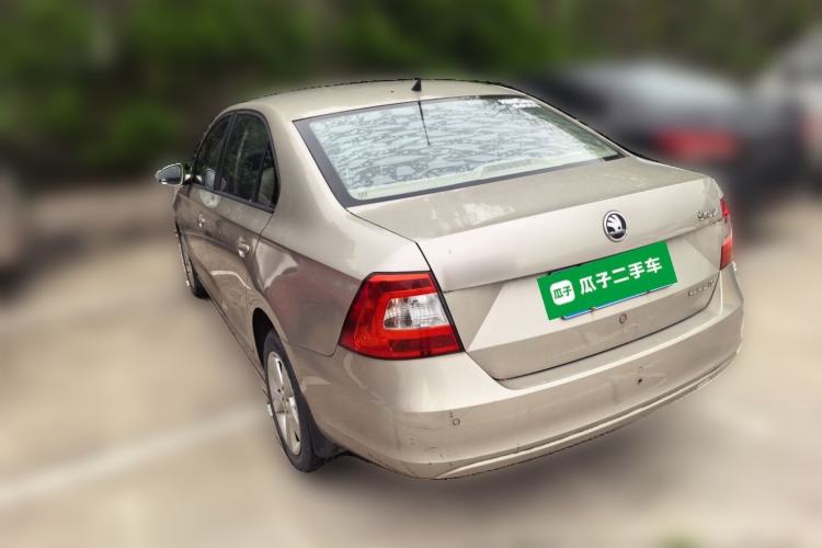 Used Skoda Rapid 2013 1.6L Automatic Smart Selection Model Rear Left 45 Deg