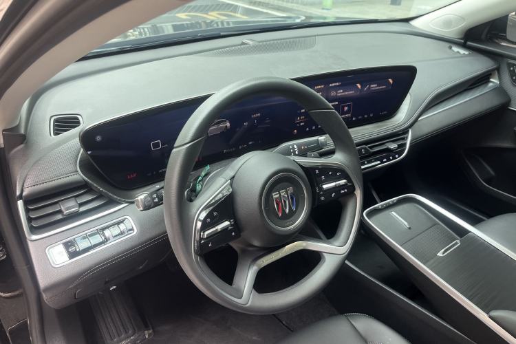 Used Buick LaCrosse 2023 Restyled 25T Cross-Country Edition Interior 3