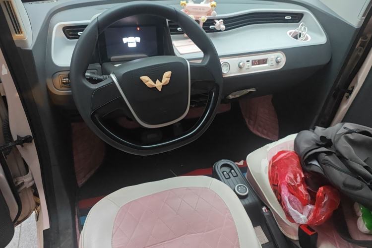 Used Wuling Hongguang MINIEV 2022 Macaron Premium Model – Lithium Iron Phosphate