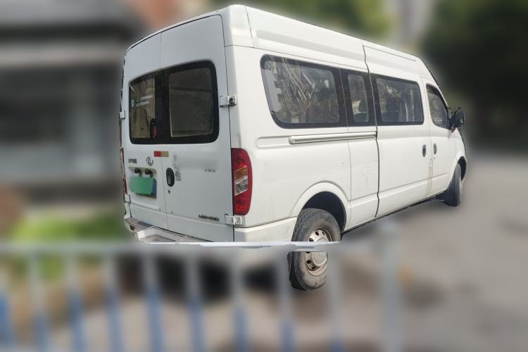 Used SAIC MAXUS Xintu V80 2018 2.5T 6-Speed Manual Aowentong Long-Wheelbase Mid-Roof 7/10-Seater Rear Right 45 Deg