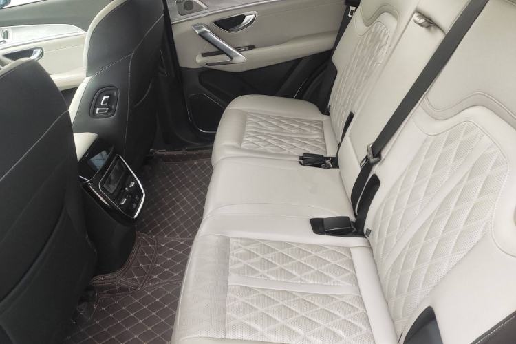 Used JETOUR X70 2023 Zhuge 2.0T DCT Wolong 7-Seater Left Rear Seat