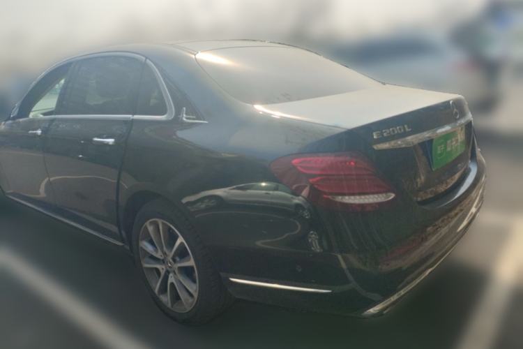 Used Mercedes-Benz E-Class 2019 E 200 L 4MATIC
