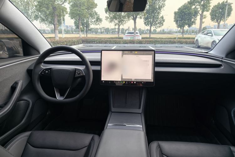 Used Tesla Model 3 2023 Rear-Wheel-Drive Version
