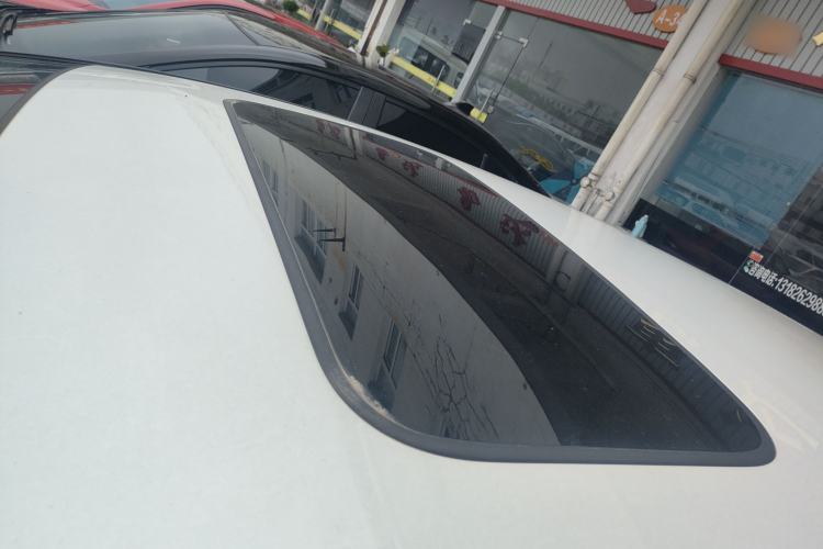 Used Honda Jade 2017 1.8L automatic Comfort version 5 seats
