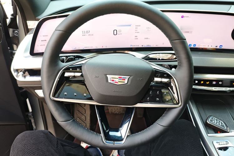 Used Cadillac XT5 2025 2.0T Luxury Version Steering Wheel