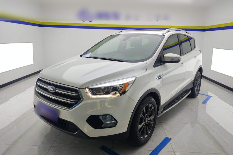 Used Ford Kuga 2019 EcoBoost 180 Two-Wheel-Drive Platinum Edition China VI Standard