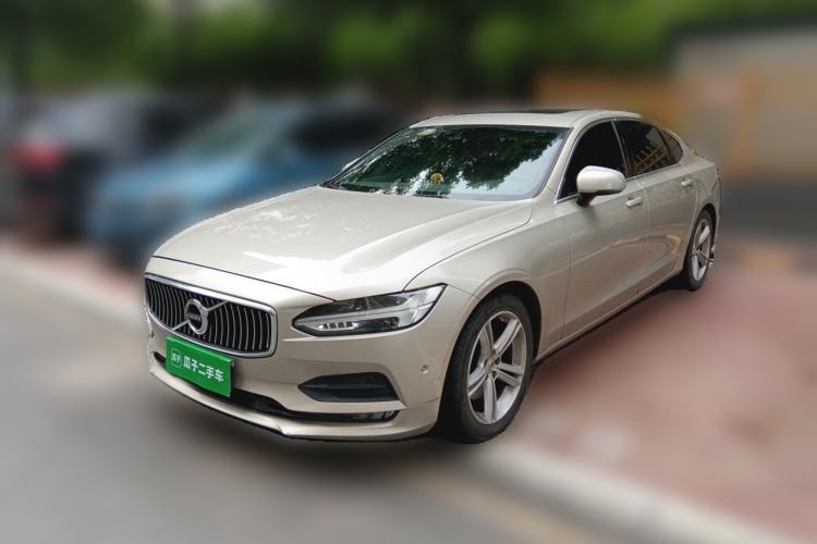Used Volvo S90 2017 T4 Zhiyuan Edition Guazi used car, China used car export, Used car for sale, Used cars, Cheapest cars for sale