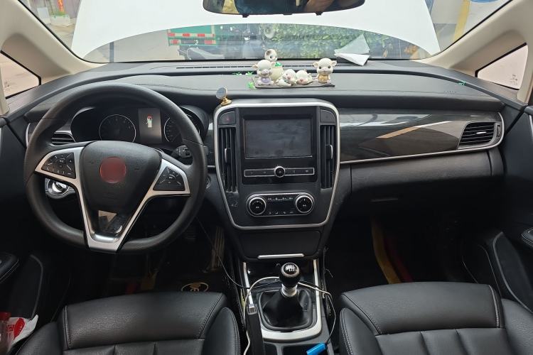 Used BYD Song MAX 2017 1.5T Manual Smart Connect Luxury 7-Seater