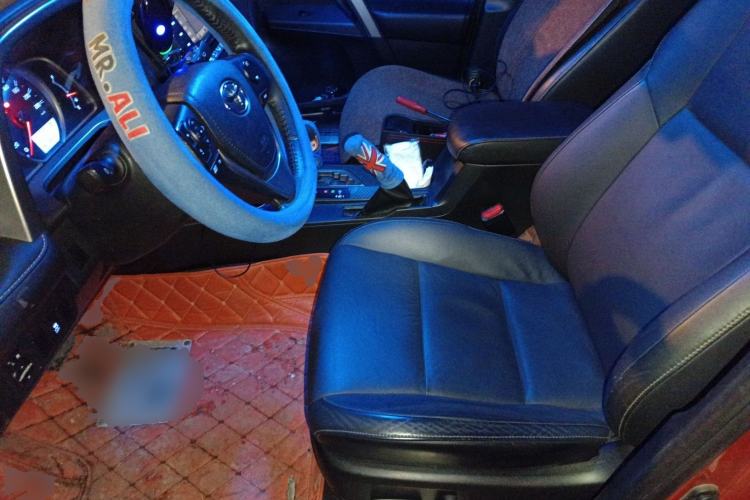 Used Toyota RAV4 2015 2.5L Automatic 4x4 Elite Edition
