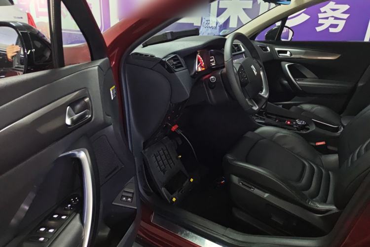 Used DS 6 2018 30THP Prestige Edition