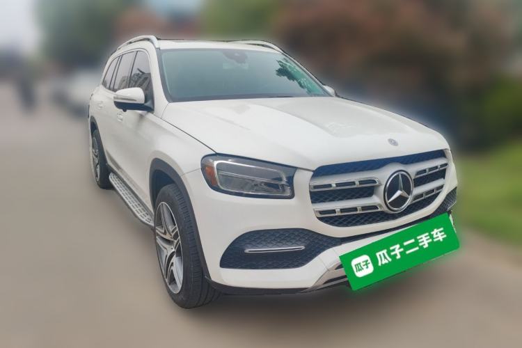 Used Mercedes-Benz GLS  Front Right 45 Deg